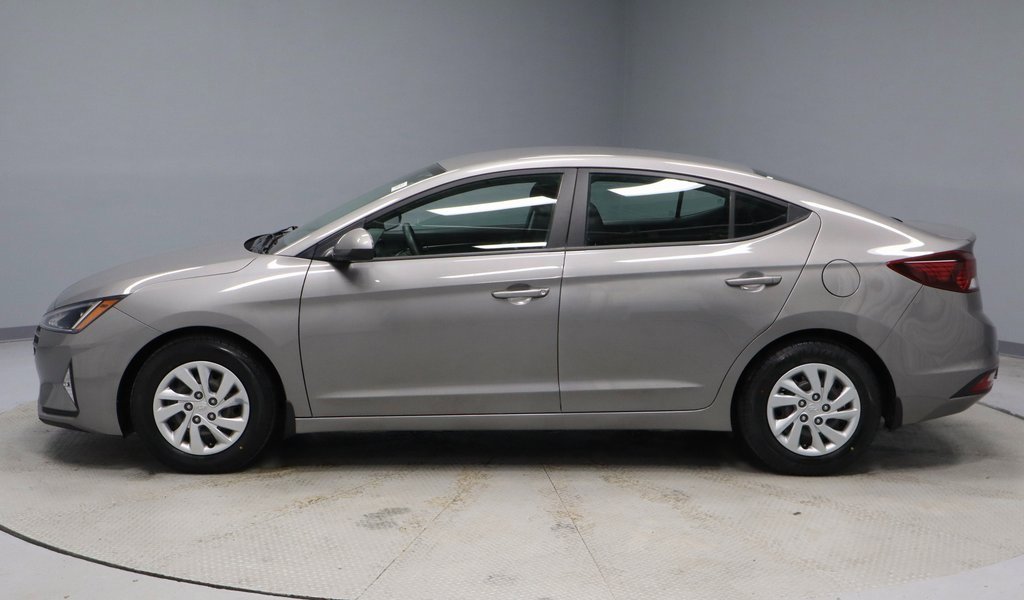 Used 2020 Hyundai Elantra SE w/ Winter Weather Package image 7