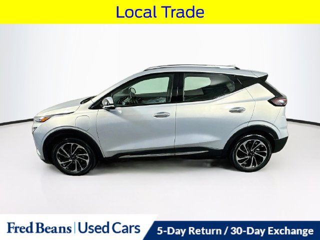 Used 2022 Chevrolet Bolt EUV Premier w/ Sun & Sound Package FWD image 5
