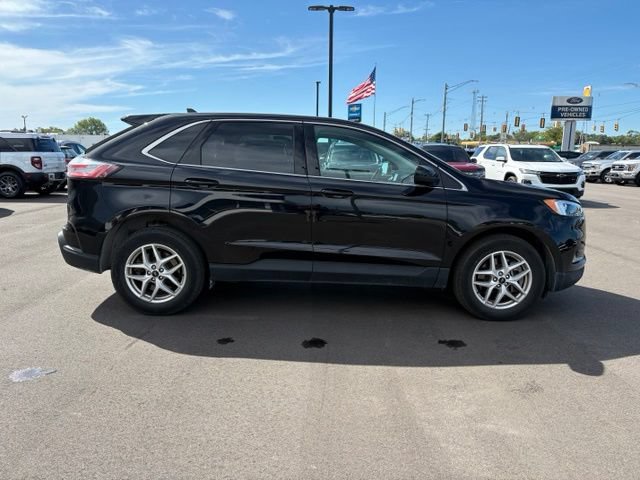 Certified 2024 Ford Edge SEL w/ Convenience Package AWD/4WD image 8