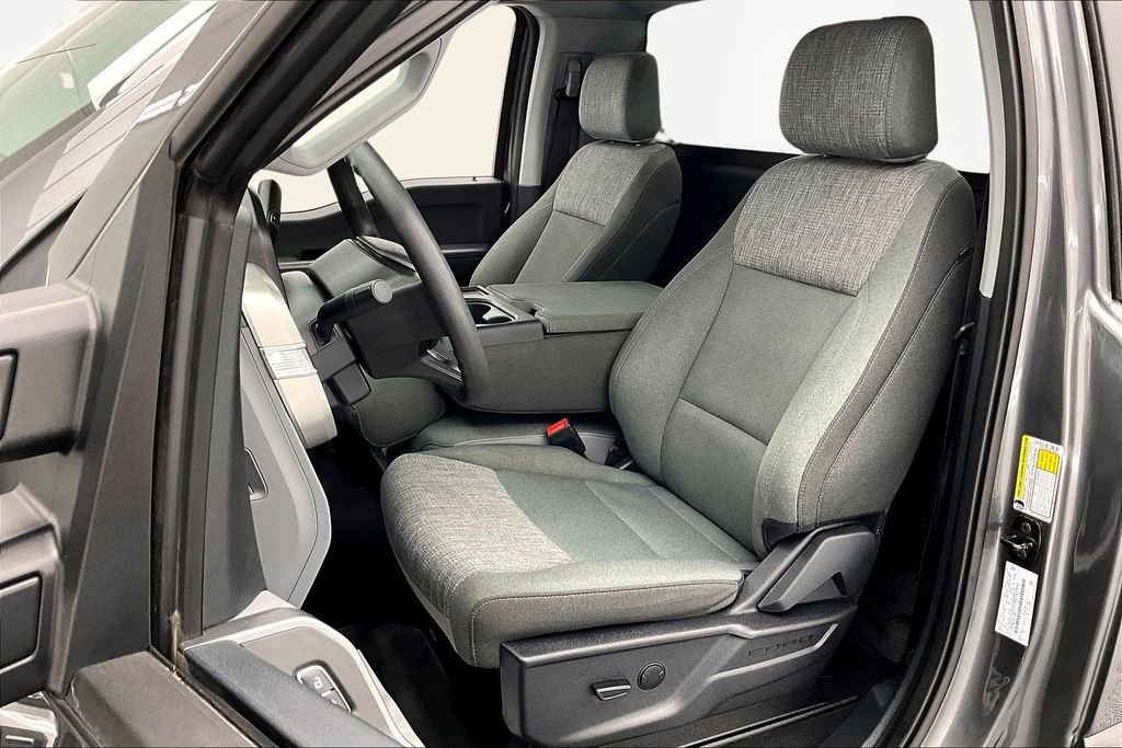 Certified 2025 Ford F350 XLT w/ FX4 Off-Road Package image 24