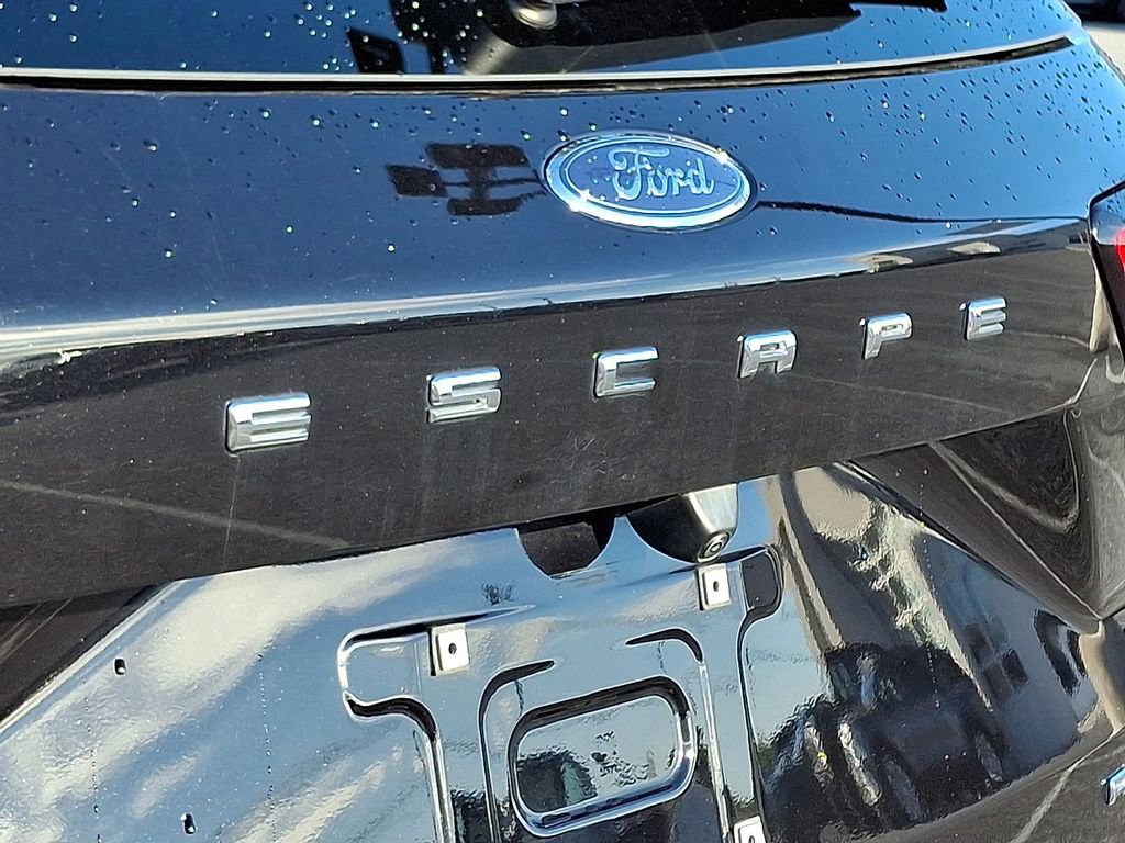 Certified 2023 Ford Escape Active image 30