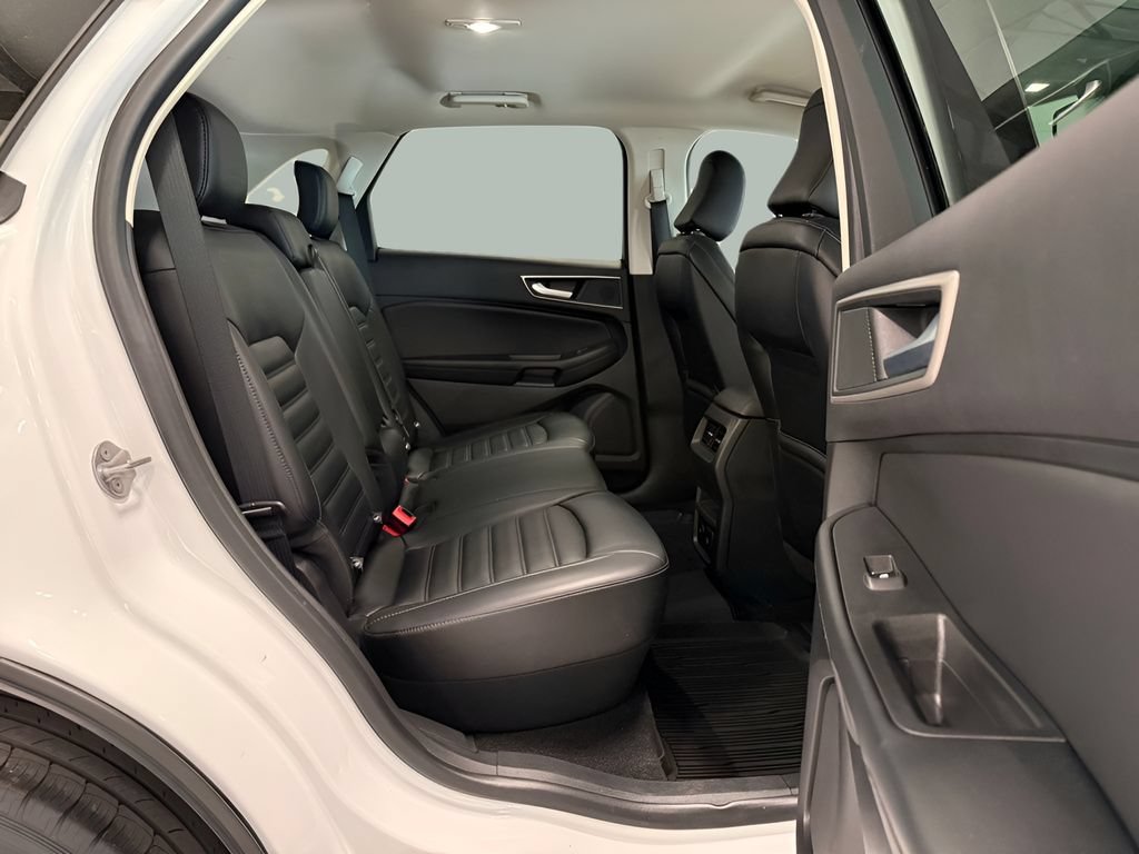 Certified 2024 Ford Edge SEL w/ Convenience Package AWD/4WD image 28