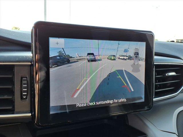 Certified 2023 Ford Explorer XLT w/ Equipment Group 202A image 9