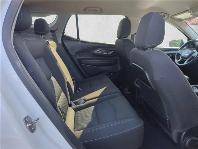 Used 2024 GMC Terrain SLE AWD/4WD image 18