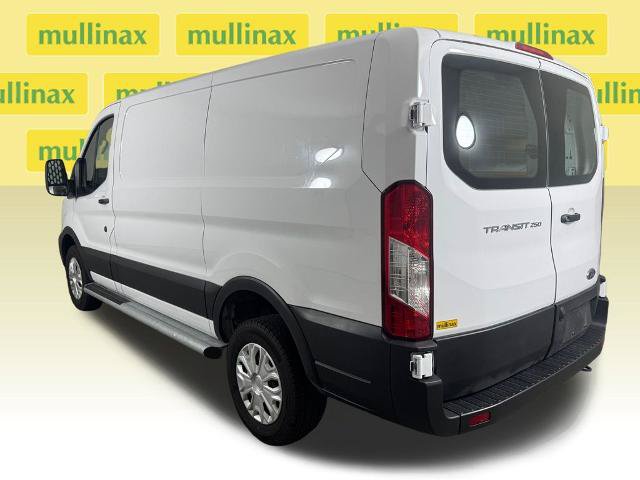 Certified 2025 Ford Transit 250 Low Roof w/ Exterior Upgrade Package RWD image 13