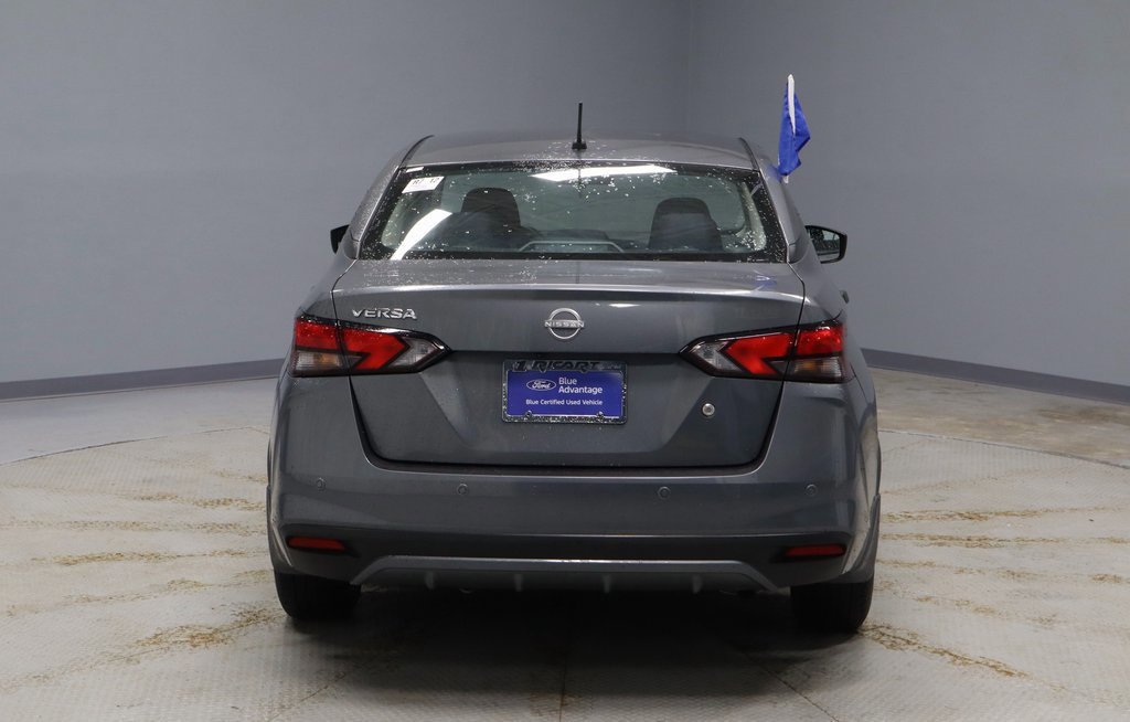Used 2024 Nissan Versa S w/ Trunk Package image 4