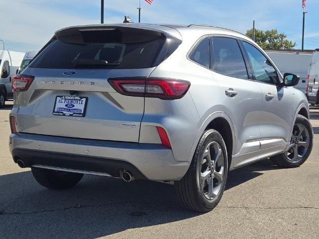 Certified 2023 Ford Escape ST-Line w/ Tech Pack #1 AWD/4WD image 10