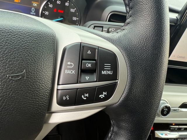 Certified 2022 Ford Explorer XLT w/ Equipment Group 202A image 27