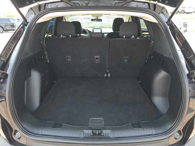 Certified 2025 Ford Escape Active FWD image 16