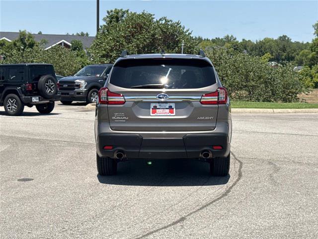 Used 2022 Subaru Ascent Premium w/ Convenience Package AWD/4WD image 6