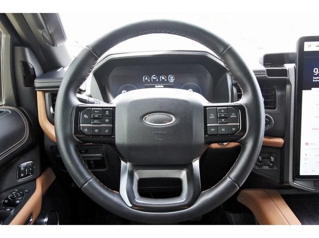 Certified 2023 Ford Expedition Platinum RWD image 14