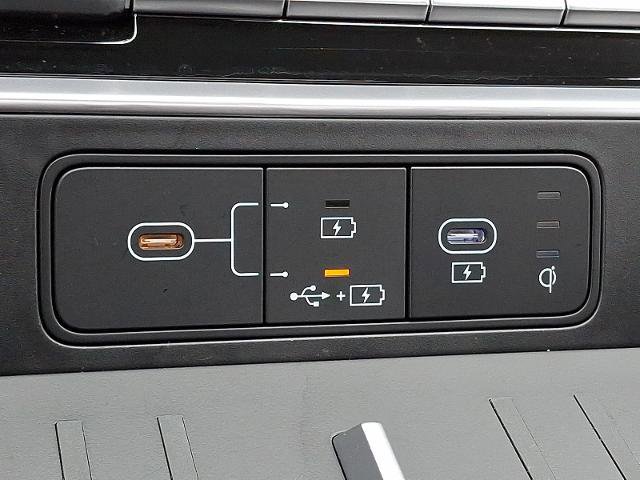 Used 2025 Hyundai Santa Fe XRT image 22