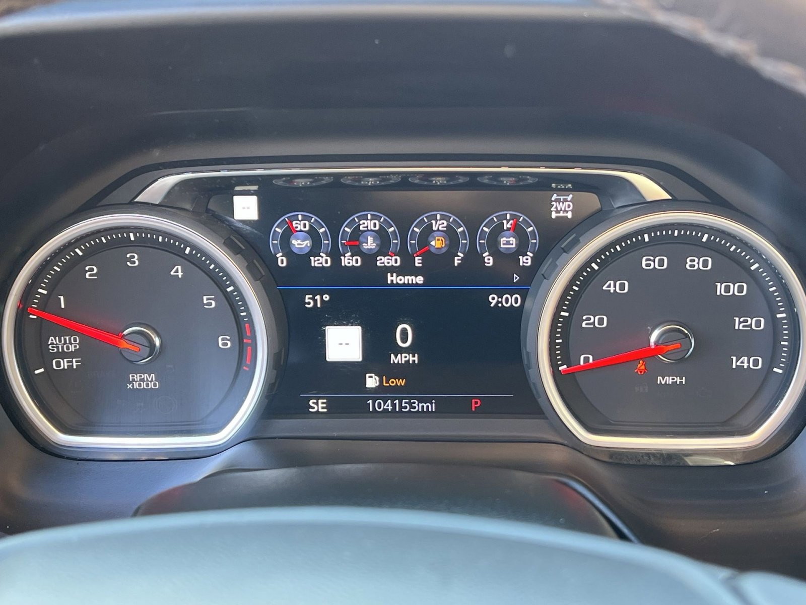 Used 2021 Chevrolet Suburban High Country w/ Premium Package image 17