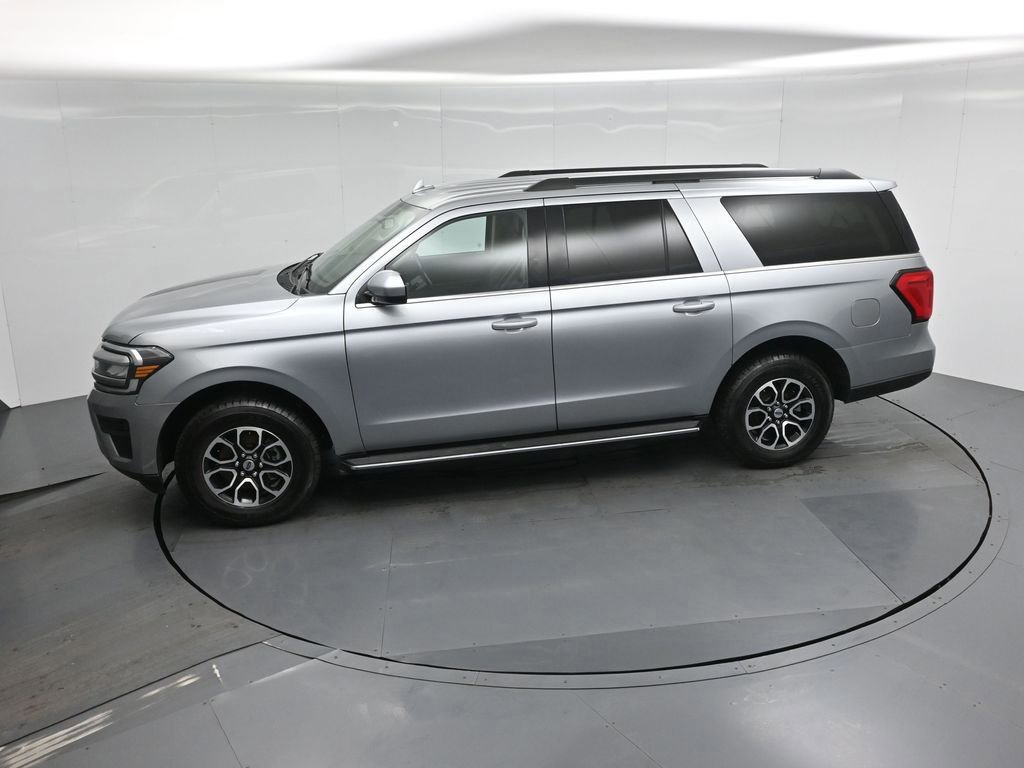 Certified 2023 Ford Expedition Max XLT image 24