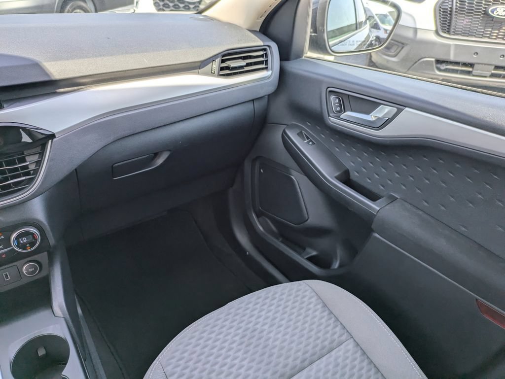 Certified 2020 Ford Escape SE FWD image 19
