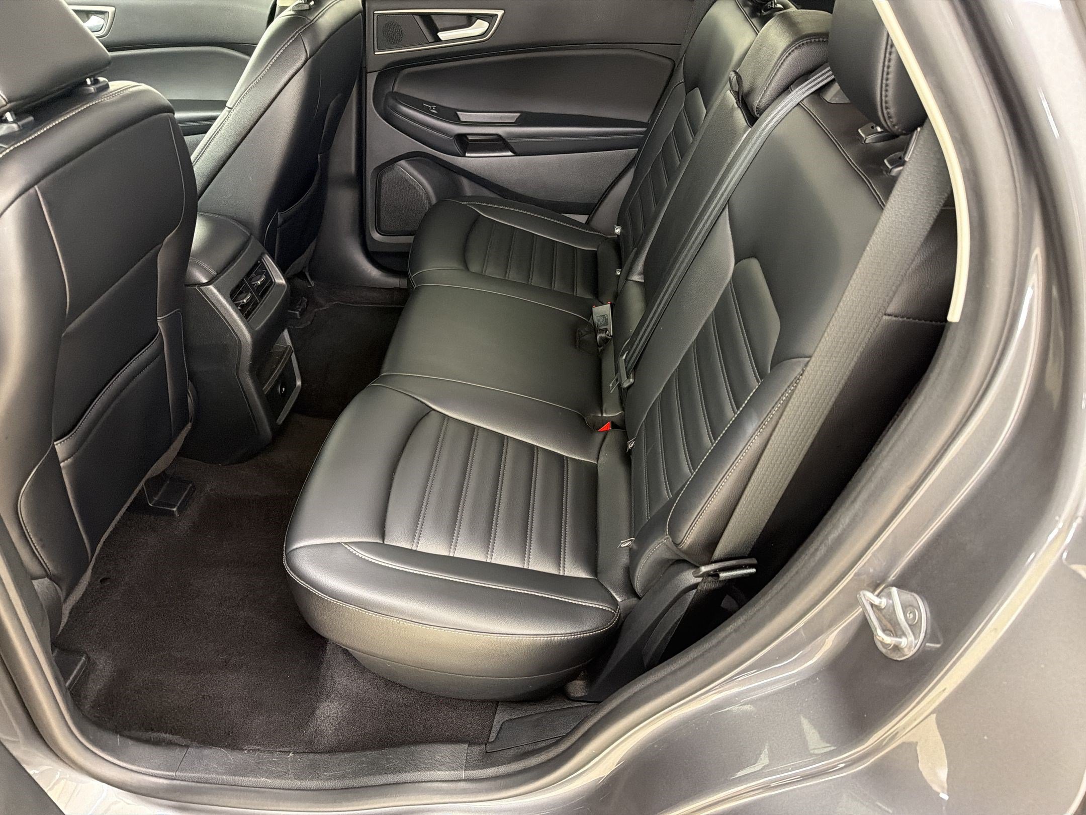 Certified 2024 Ford Edge SEL AWD/4WD image 21