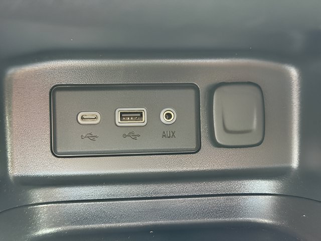 Used 2020 Chevrolet Equinox LT AWD/4WD image 10