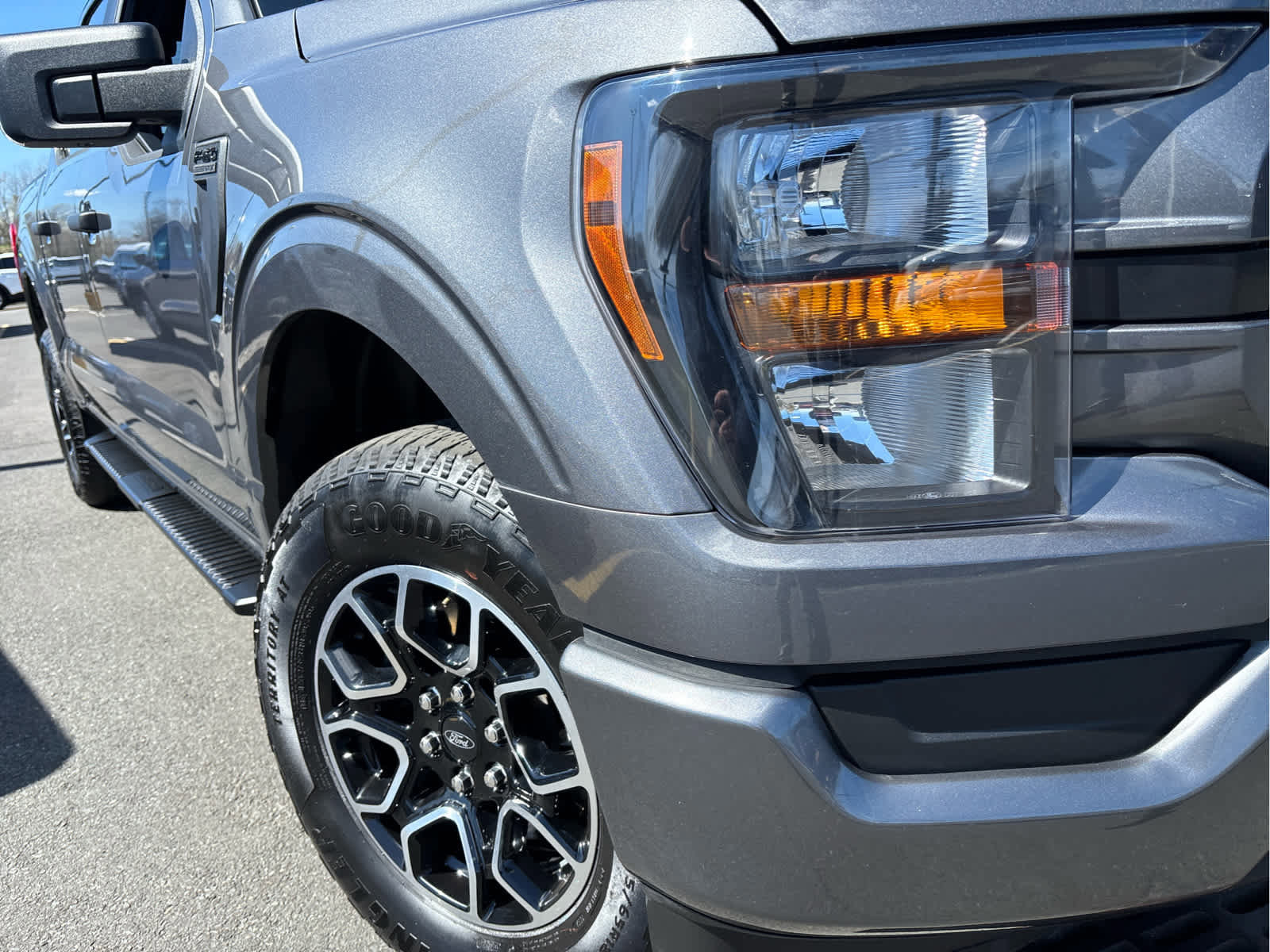 Certified 2023 Ford F150 XL w/ STX Appearance Package image 28