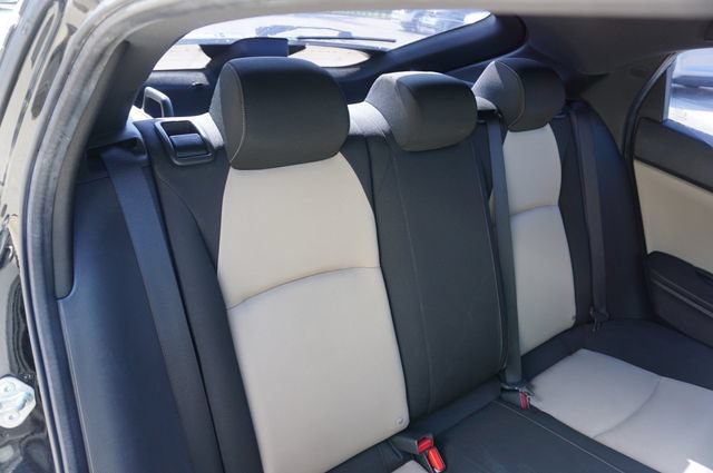 Used 2018 Honda Civic Sport image 20
