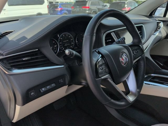 Used 2022 Buick Enclave Avenir w/ Avenir Technology Package FWD image 11