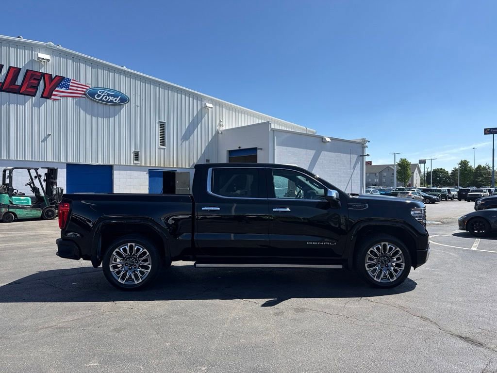 Used 2023 GMC Sierra 1500 Denali Ultimate AWD/4WD image 43
