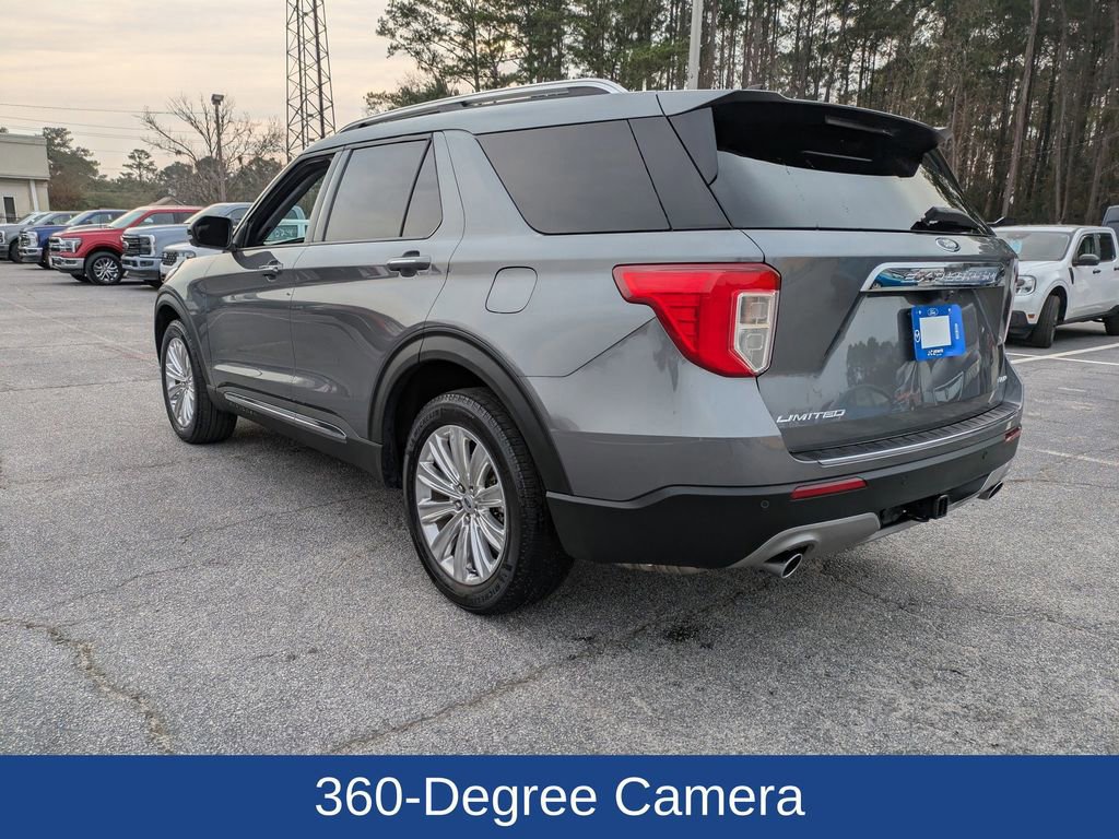 Certified 2022 Ford Explorer Limited w/ Equipment Group 301A image 3