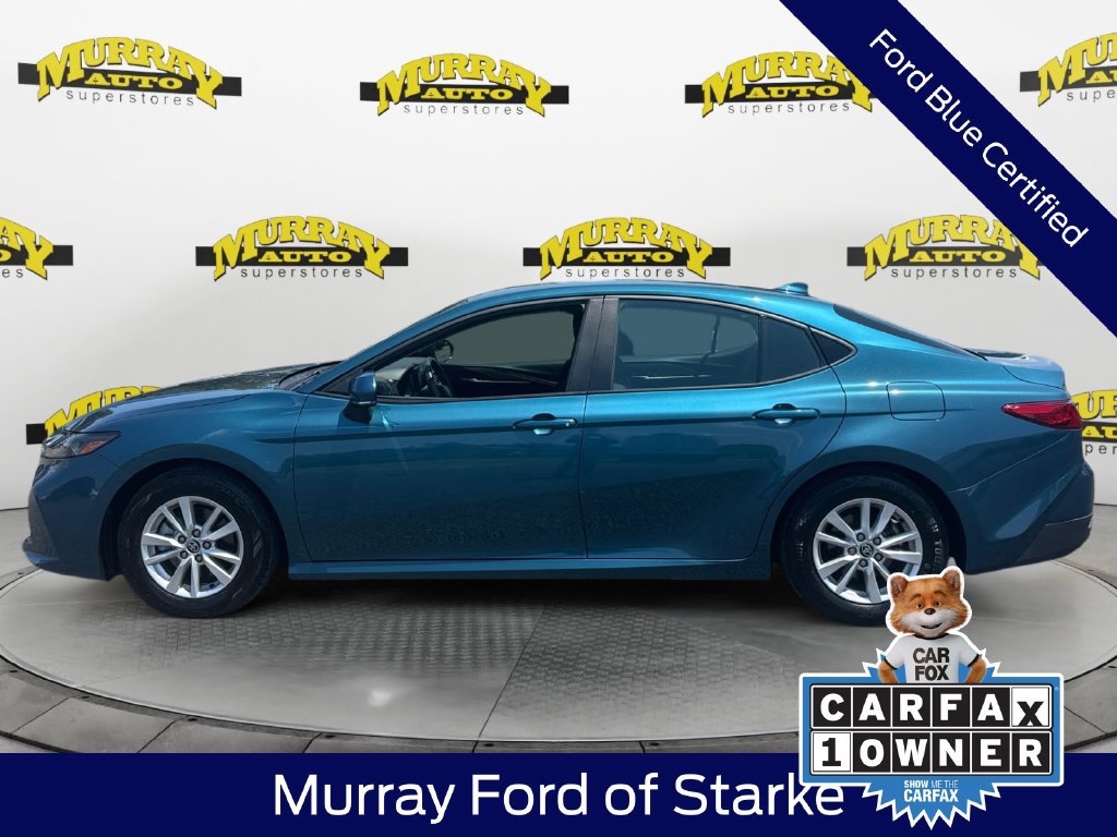 Used 2025 Toyota Camry LE FWD image 3
