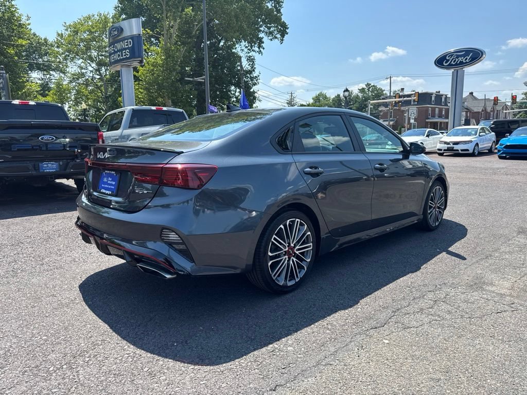 Used 2023 Kia Forte GT FWD image 4