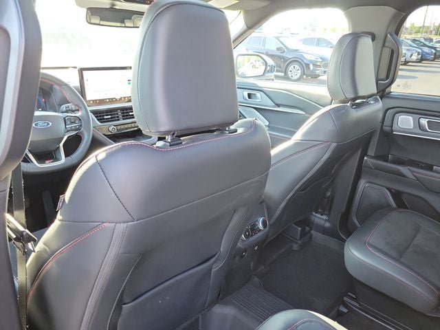 Certified 2025 Ford Explorer ST AWD/4WD image 24