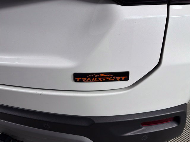 Used 2025 Honda Pilot TrailSport image 12