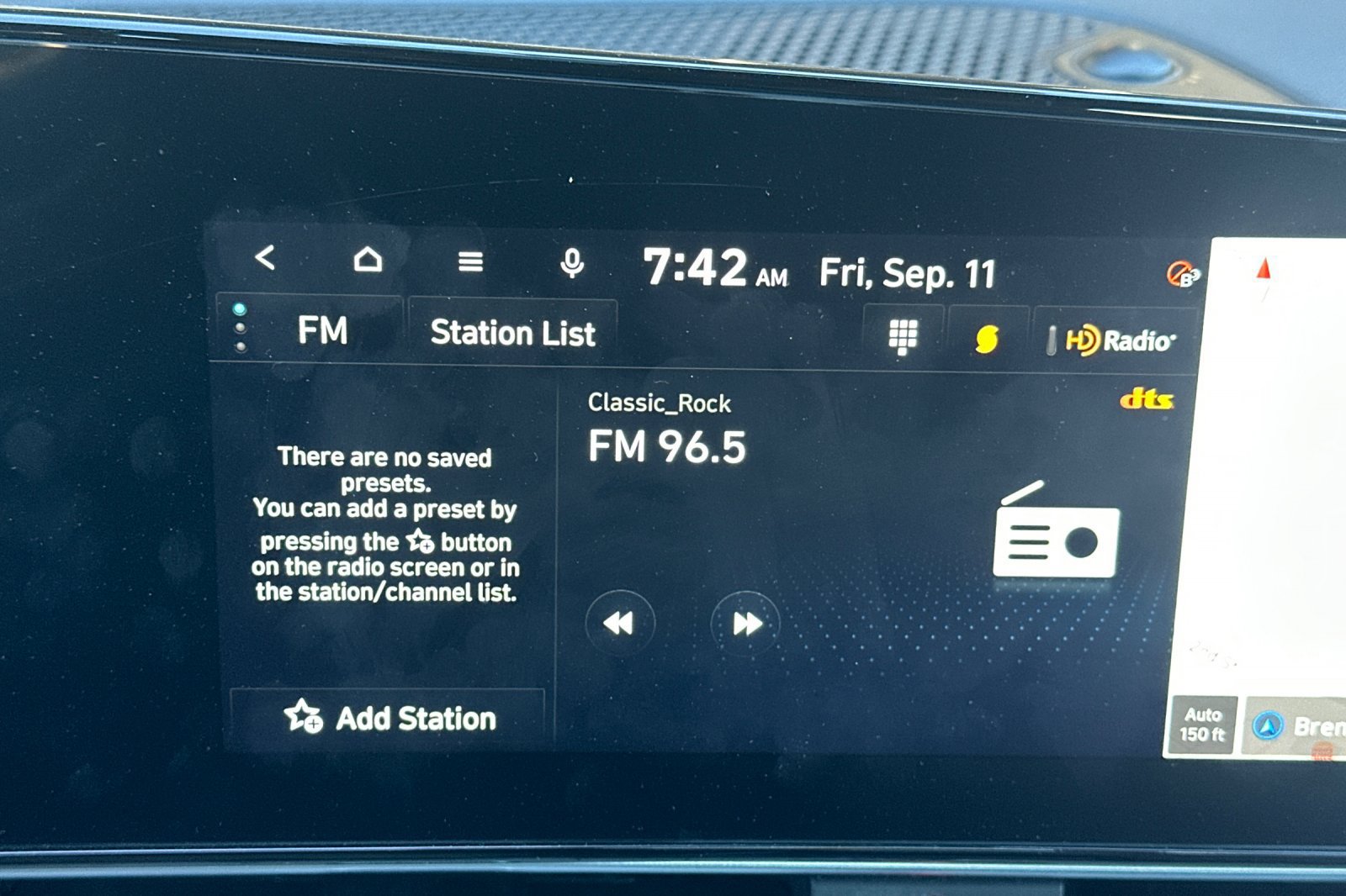 Used 2024 Hyundai Elantra Limited FWD image 16