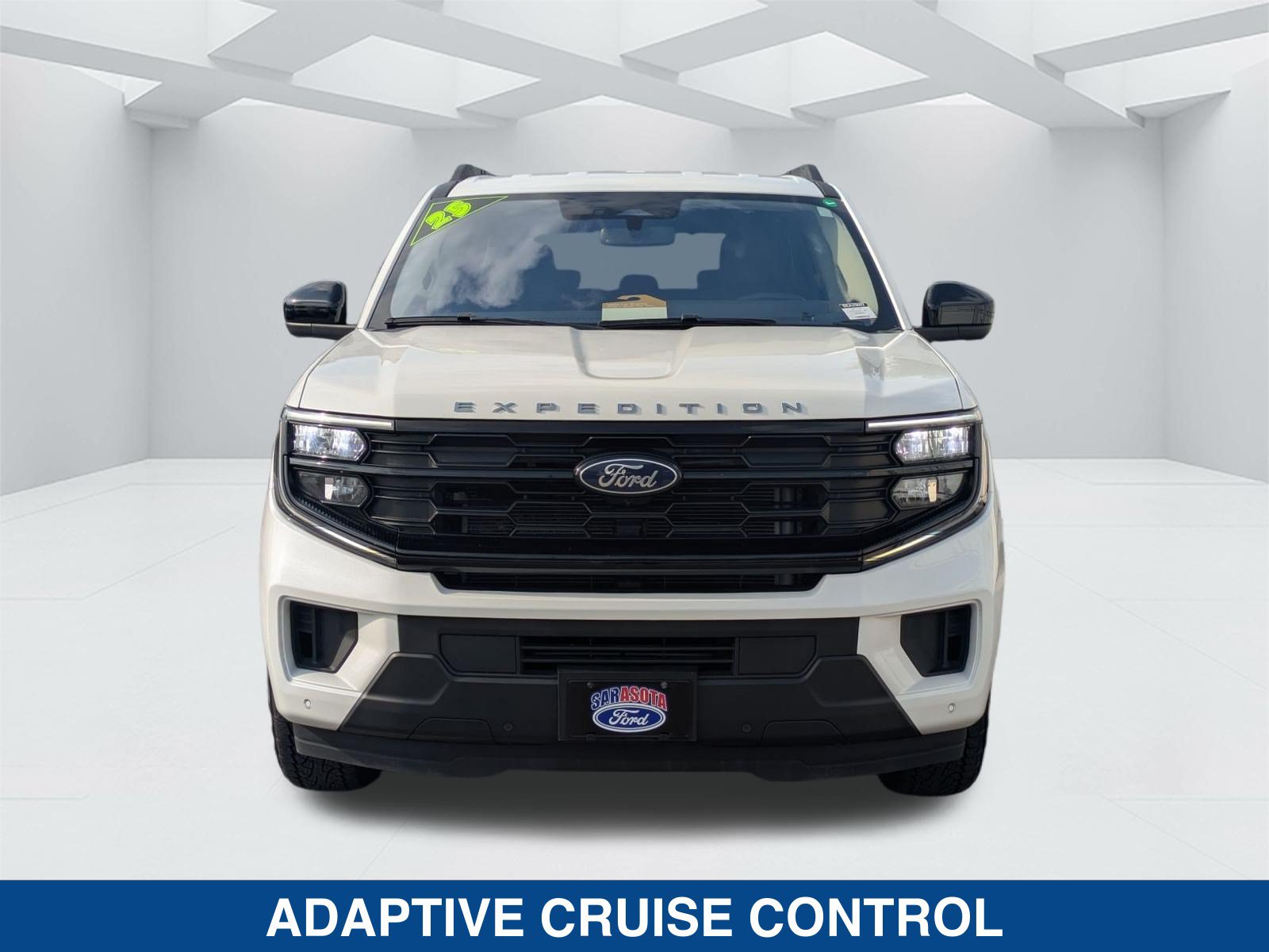 Certified 2025 Ford Expedition Active RWD image 9