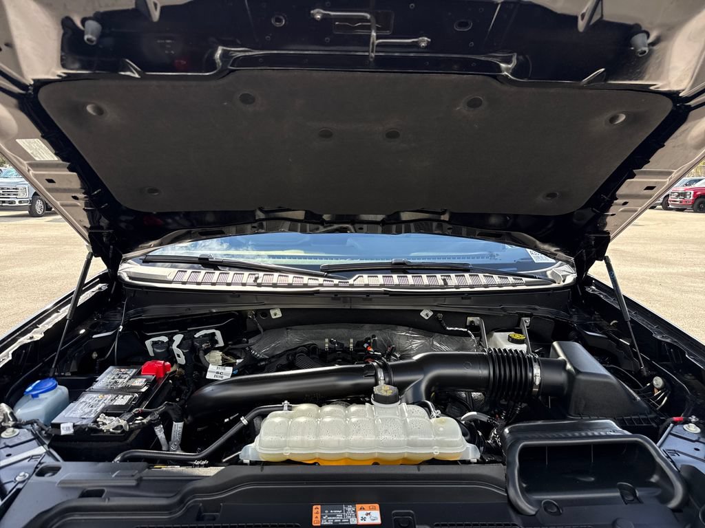 Certified 2025 Ford Expedition Active RWD image 34