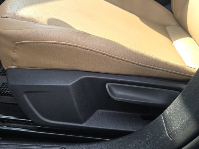 Used 2019 Volkswagen Jetta SEL FWD image 24