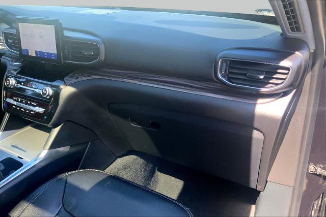 Certified 2021 Ford Explorer Limited w/ Hybrid Equipment Group 310A AWD/4WD image 19
