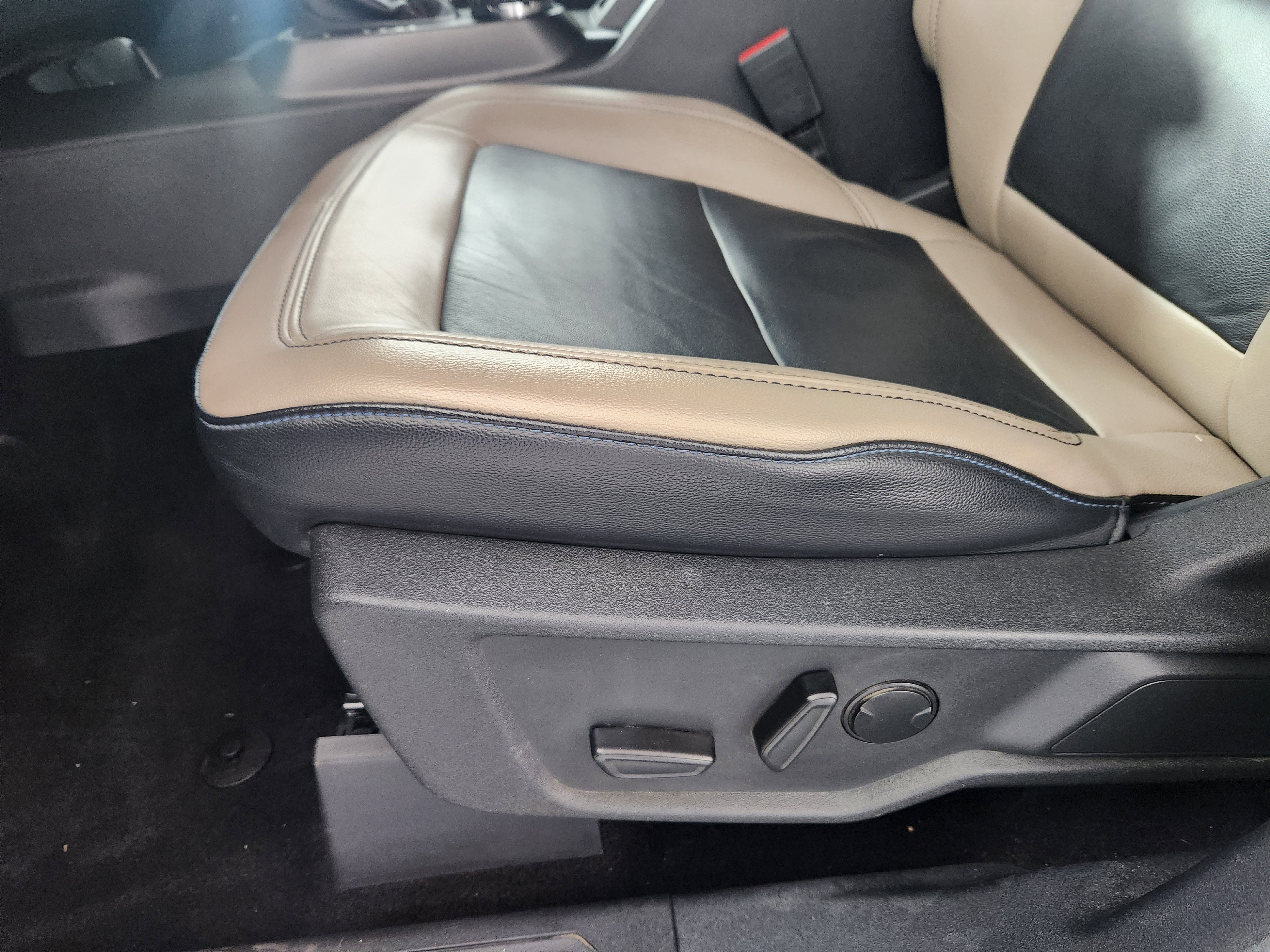 Certified 2022 Ford Bronco Wildtrak image 13