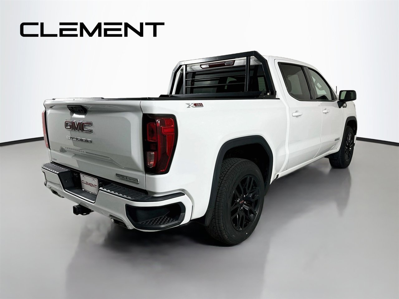 Used 2023 GMC Sierra 1500 Elevation AWD/4WD image 7