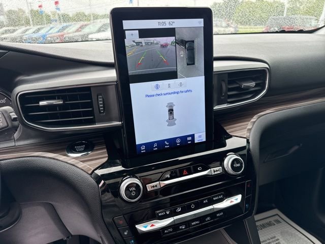 Certified 2023 Ford Explorer Limited w/ Limited Technology Package AWD/4WD image 19