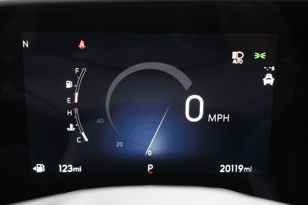 Used 2024 Buick Encore GX Preferred w/ Comfort Package AWD/4WD image 16