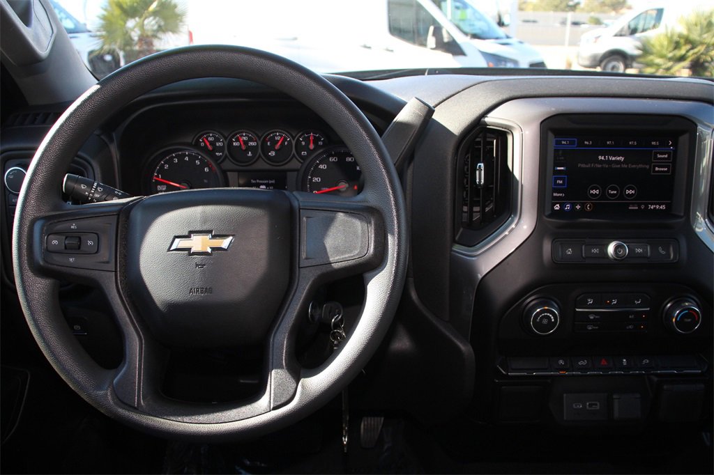 Used 2021 Chevrolet Silverado 1500 Custom image 15