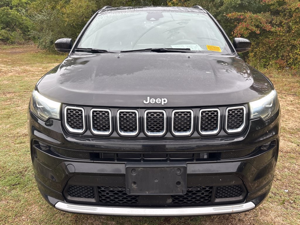 Used 2023 Jeep Compass Limited w/ Elite Group AWD/4WD image 2