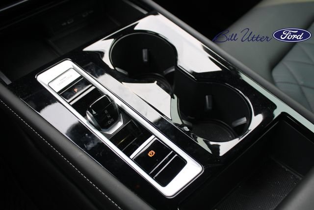 Used 2024 Volkswagen Atlas Cross Sport SEL Premium R-Line AWD/4WD image 18