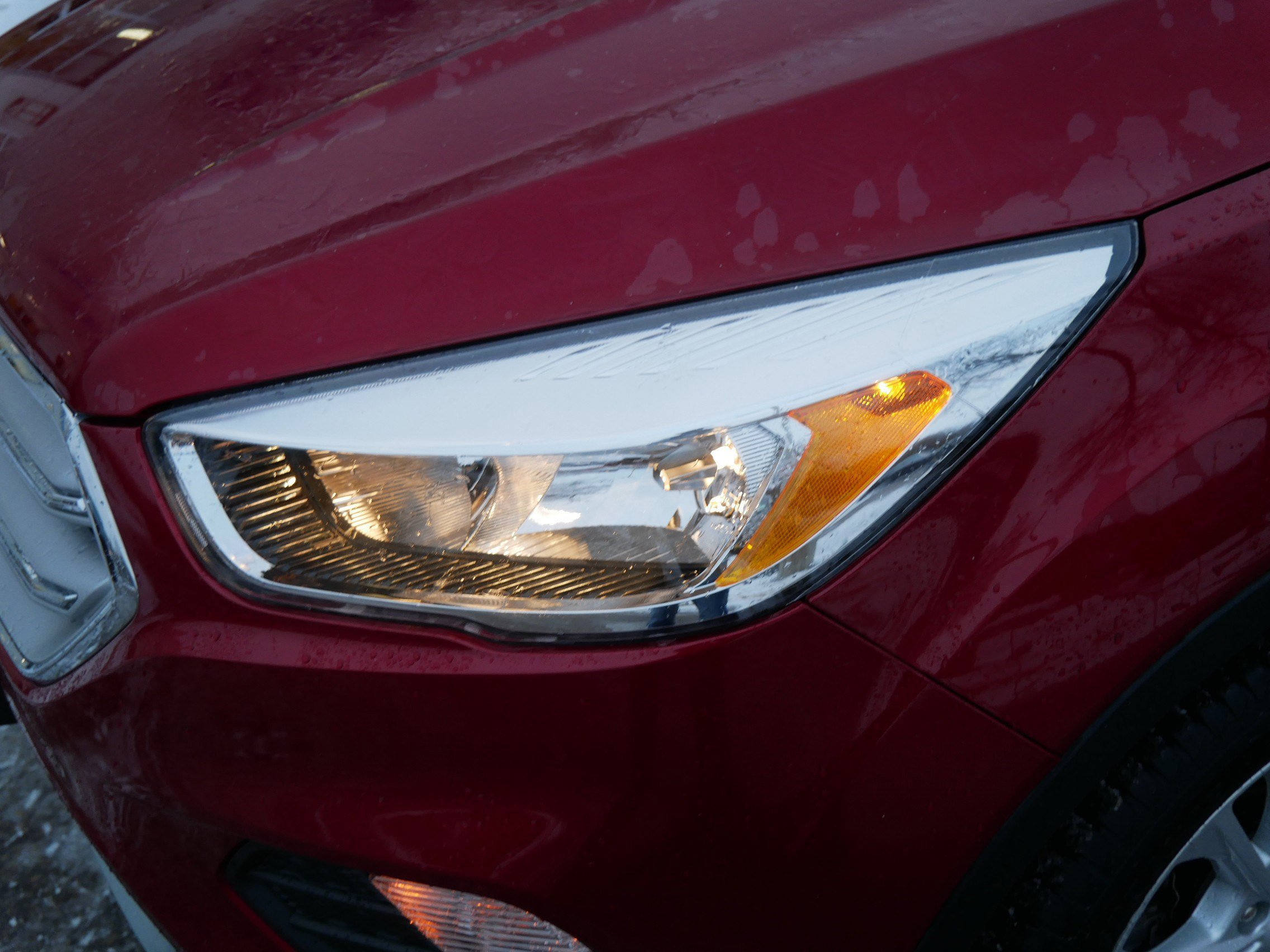 Certified 2019 Ford Escape SE image 16