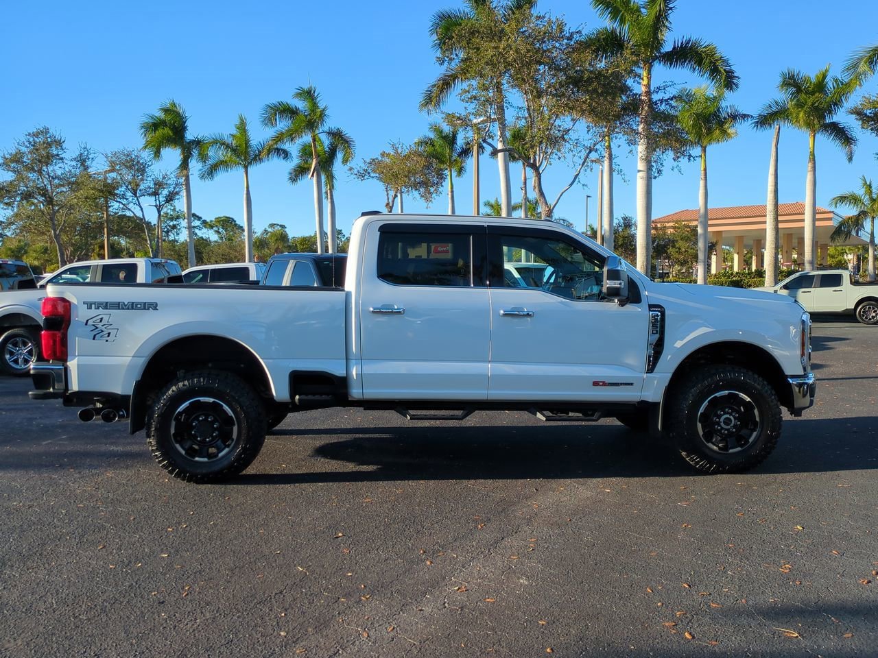 Certified 2025 Ford F350 Lariat w/ Tremor Off-Road Package image 3