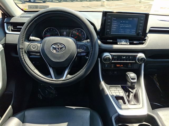 Used 2019 Toyota RAV4 XLE Premium w/ Cold Weather Package AWD/4WD image 11