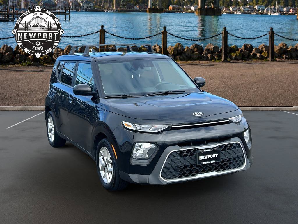 Used 2020 Kia Soul S FWD image 1