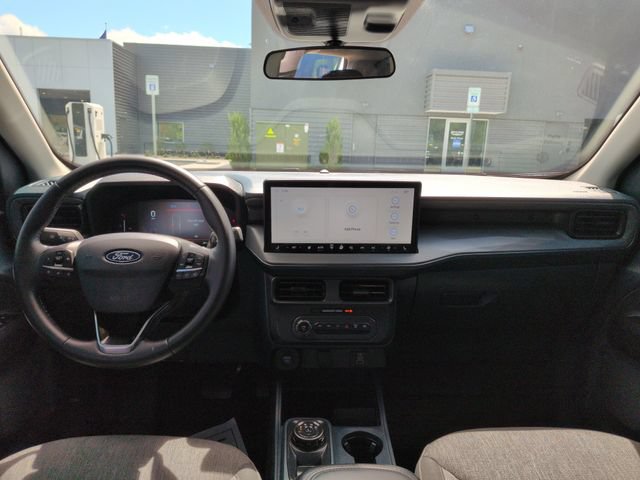 Certified 2025 Ford Maverick XLT w/ XLT Luxury Package AWD/4WD image 24
