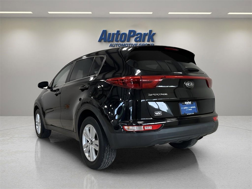 Used 2017 Kia Sportage LX image 3