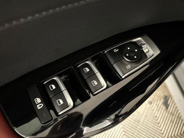 Used 2025 Kia K5 GT-Line w/ GT-Line Premium Package FWD image 17