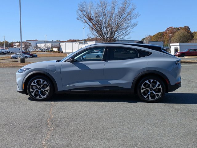 Certified 2025 Ford Mustang Mach-E Select w/ Interior Protection Package image 7